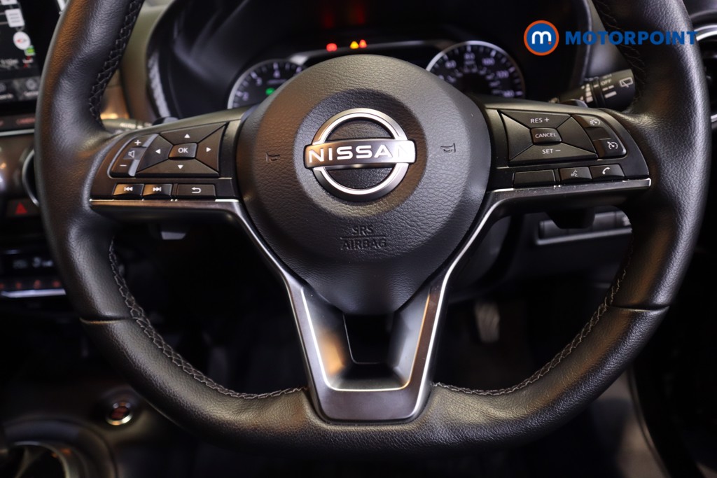 Nissan Juke N-Connecta Automatic Petrol SUV - Stock Number (1559900) - 4th supplementary image