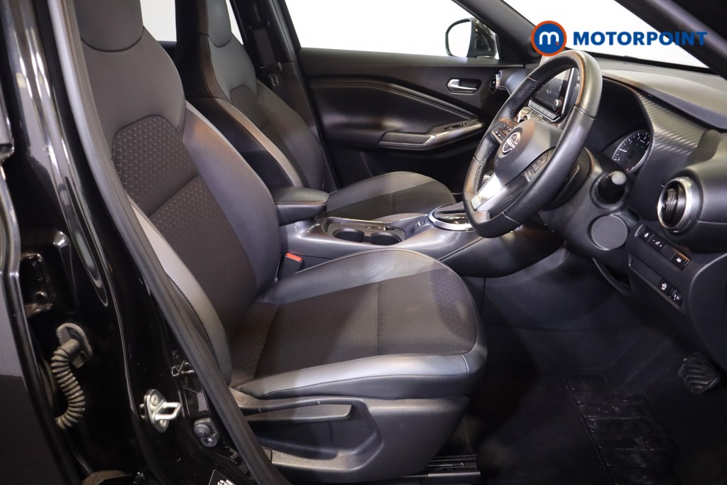 Nissan Juke N-Connecta Automatic Petrol SUV - Stock Number (1559900) - 6th supplementary image