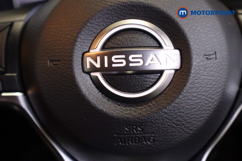 Nissan Juke N-Connecta Automatic Petrol SUV - Stock Number (1559900) - 17th supplementary image