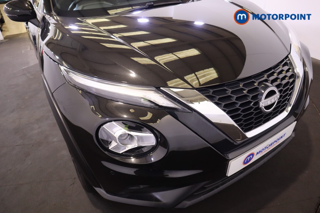 Nissan Juke N-Connecta Automatic Petrol SUV - Stock Number (1559900) - 32nd supplementary image