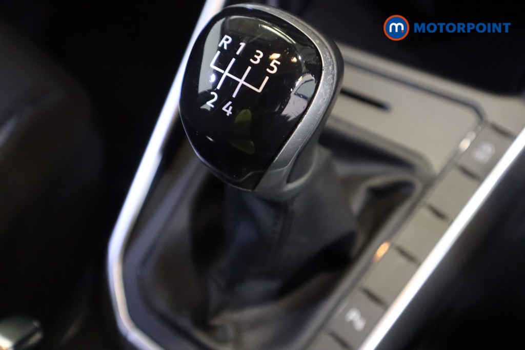 Volkswagen Polo Life Manual Petrol Hatchback - Stock Number (1560046) - 5th supplementary image