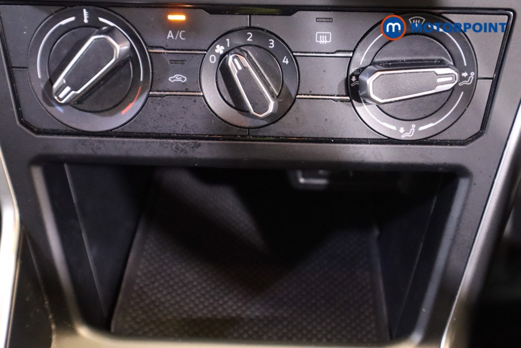 Volkswagen Polo Life Manual Petrol Hatchback - Stock Number (1560046) - 19th supplementary image