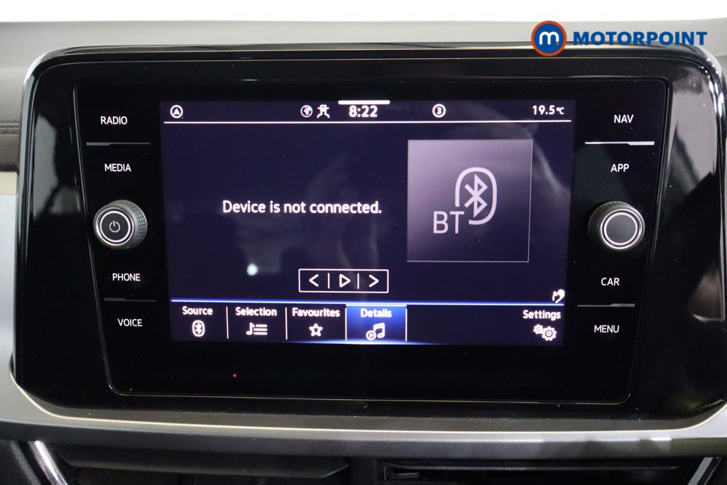 Volkswagen T-Roc Life Manual Petrol SUV - Stock Number (1560199) - 6th supplementary image