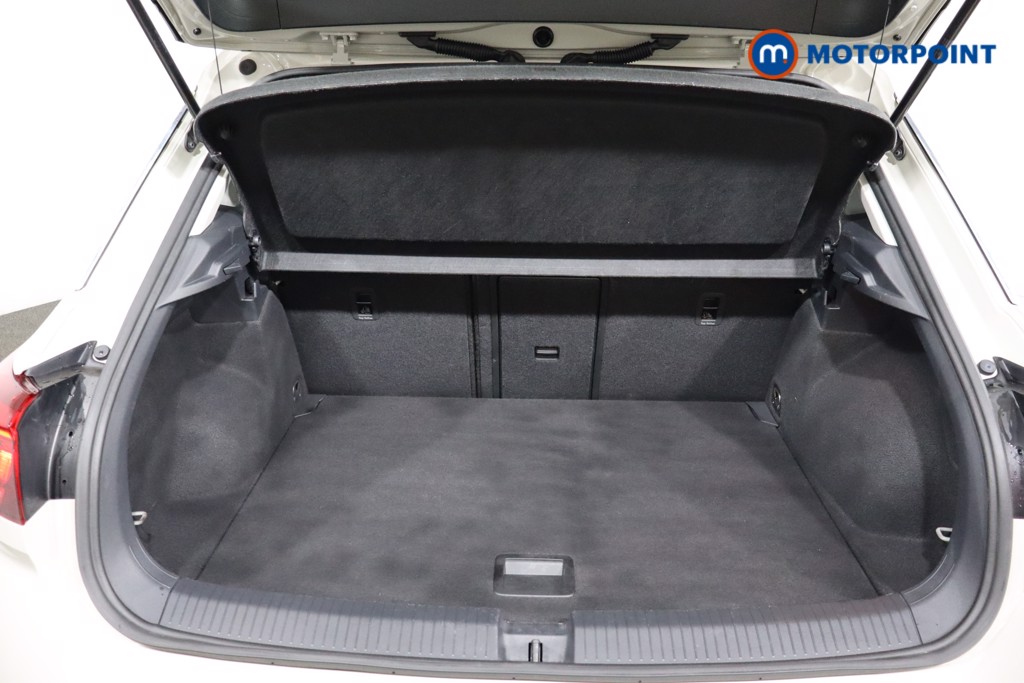 Volkswagen T-Roc Life Manual Petrol SUV - Stock Number (1560199) - 23rd supplementary image
