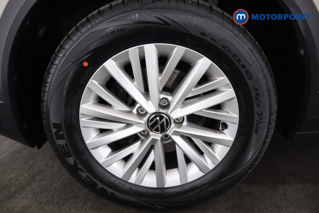 Volkswagen T-Roc Life Manual Petrol SUV - Stock Number (1560199) - 26th supplementary image
