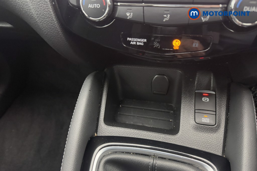 Nissan Qashqai Acenta Premium Manual Diesel SUV - Stock Number (1560299) - 10th supplementary image
