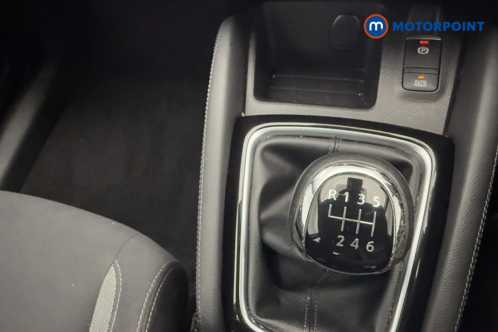 Nissan Qashqai Acenta Premium Manual Diesel SUV - Stock Number (1560299) - 11th supplementary image