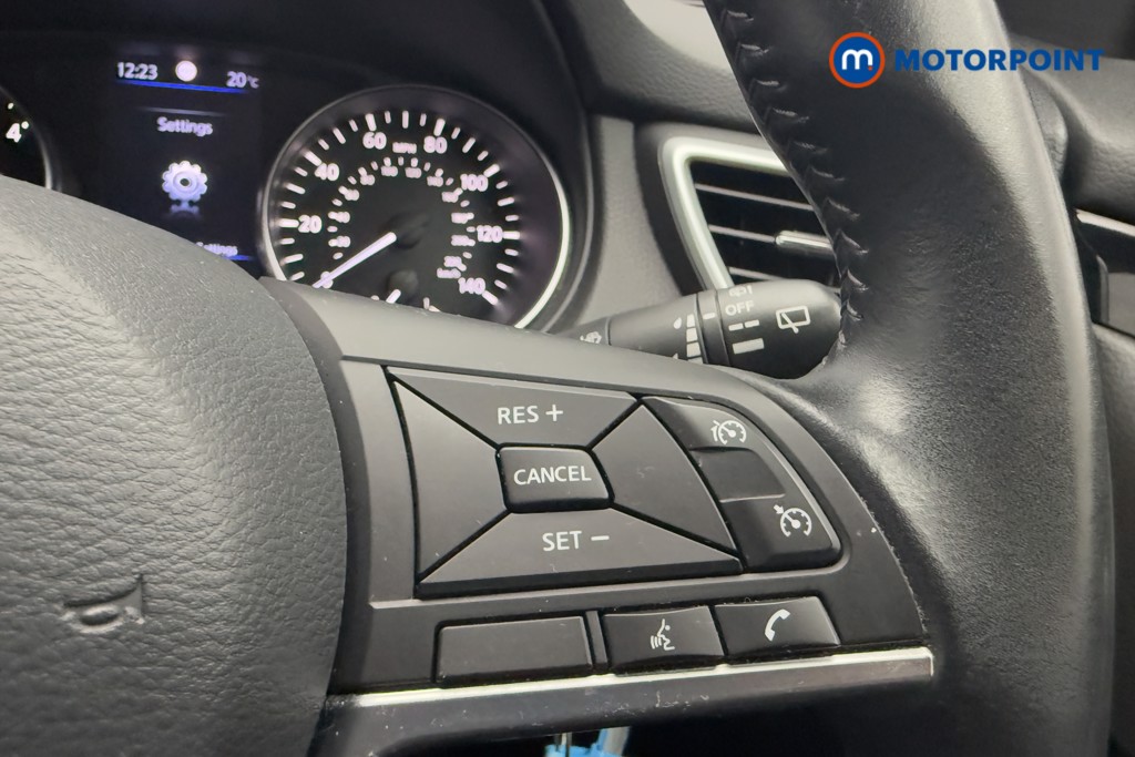 Nissan Qashqai Acenta Premium Manual Diesel SUV - Stock Number (1560299) - 13th supplementary image