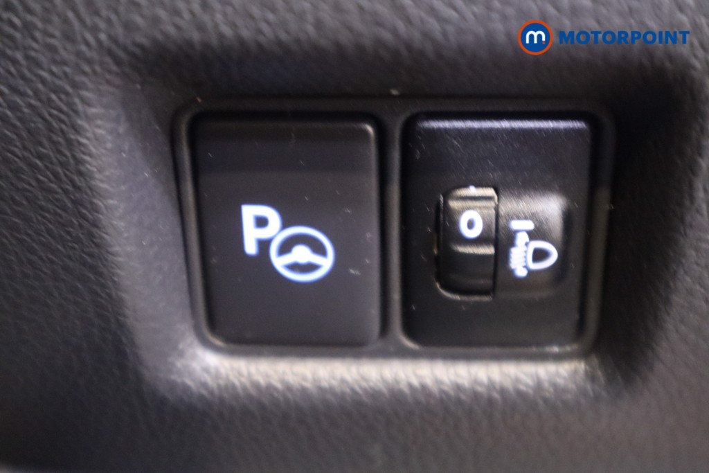 Toyota C-Hr Design Automatic Petrol-Electric Hybrid SUV - Stock Number (1560461) - 14th supplementary image