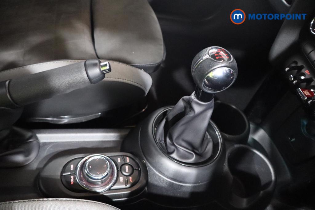 Mini Hatchback Cooper Sport Manual Petrol Hatchback - Stock Number (1560681) - 4th supplementary image