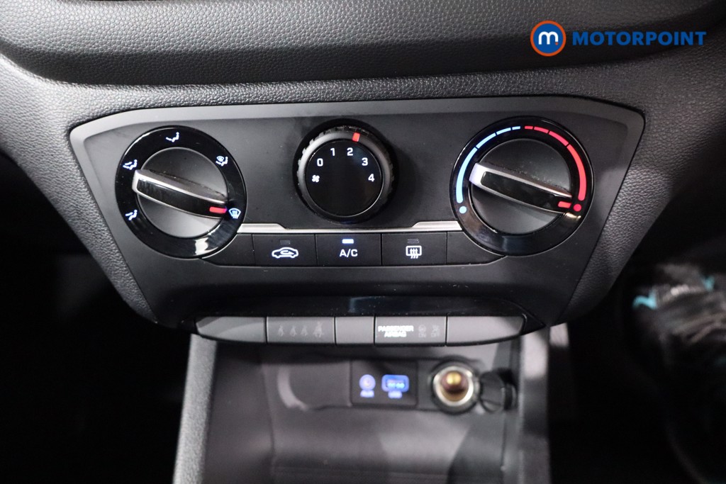 Hyundai I20 SE Manual Petrol Hatchback - Stock Number (1561045) - 17th supplementary image