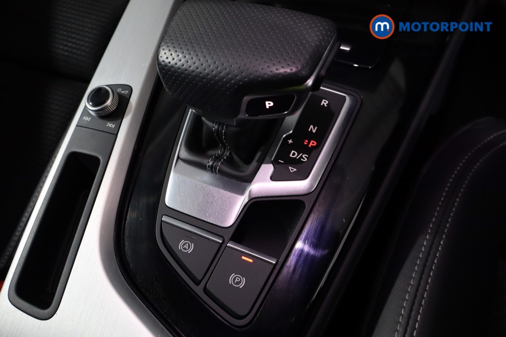 Audi A4 S Line Automatic Petrol Estate - Stock Number (1561080) - 18th supplementary image