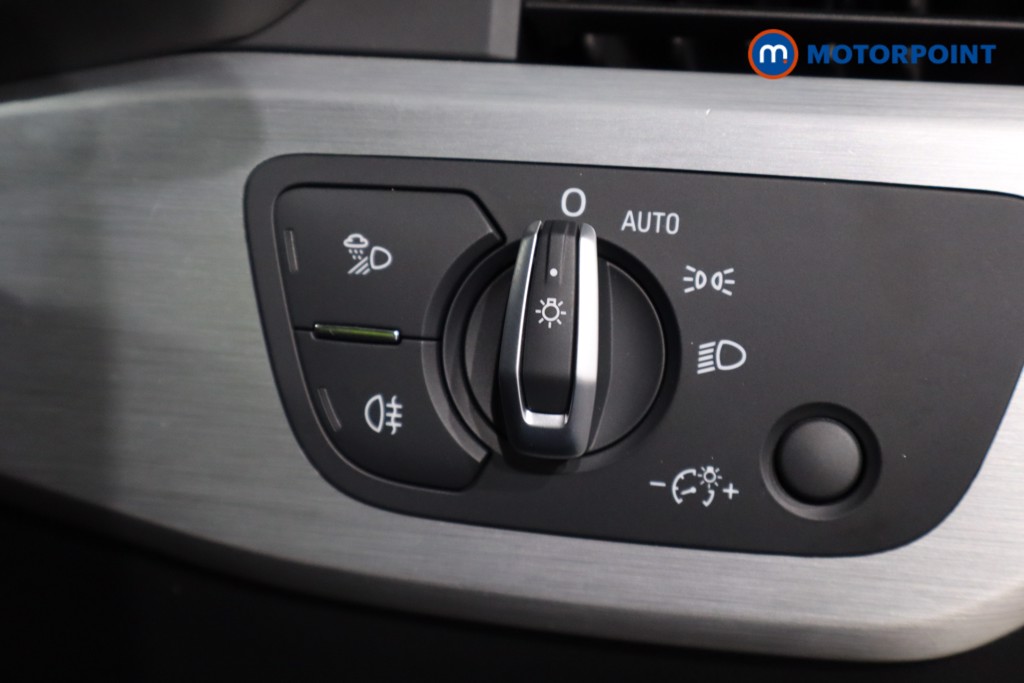 Audi A4 S Line Automatic Petrol Estate - Stock Number (1561080) - 21st supplementary image