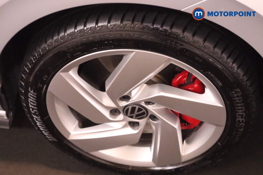 Volkswagen Golf GTE Automatic Petrol Plug-In Hybrid Hatchback - Stock Number (1561389) - 11th supplementary image