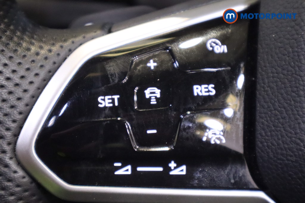 Volkswagen Golf GTE Automatic Petrol Plug-In Hybrid Hatchback - Stock Number (1561389) - 16th supplementary image