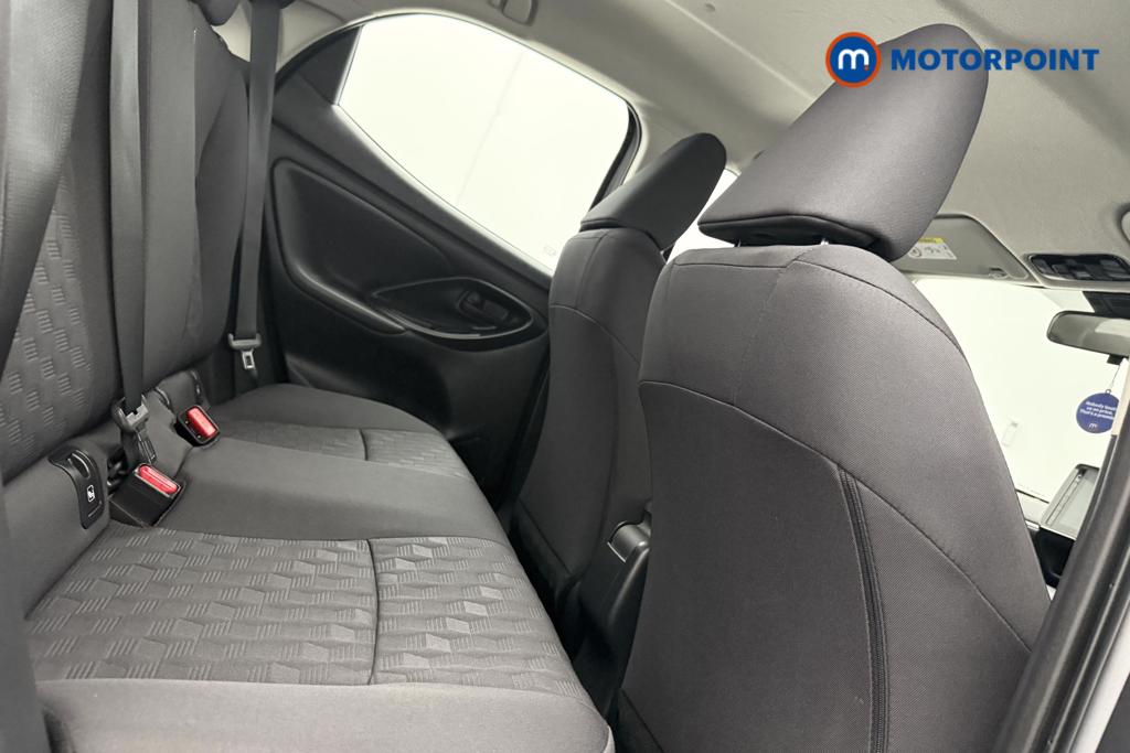 Toyota Yaris Icon Automatic Petrol-Electric Hybrid Hatchback - Stock Number (1561435) - 8th supplementary image