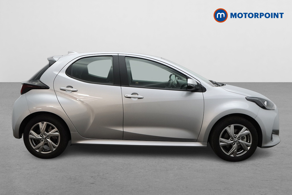 Toyota Yaris Icon Automatic Petrol-Electric Hybrid Hatchback - Stock Number (1561435) - Drivers side