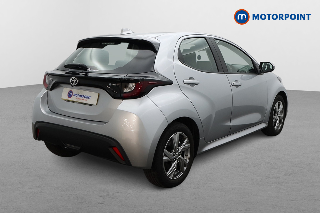 Toyota Yaris Icon Automatic Petrol-Electric Hybrid Hatchback - Stock Number (1561435) - Drivers side rear corner