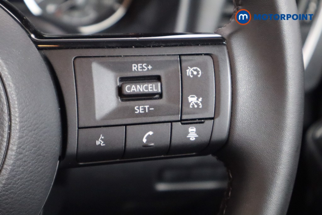 Nissan Qashqai Acenta Premium Automatic Petrol-Electric Hybrid SUV - Stock Number (1561740) - 8th supplementary image