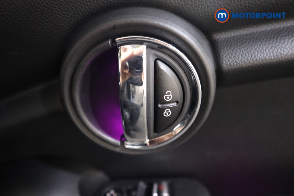 Mini Hatchback Cooper Automatic Petrol Hatchback - Stock Number (1561783) - 10th supplementary image