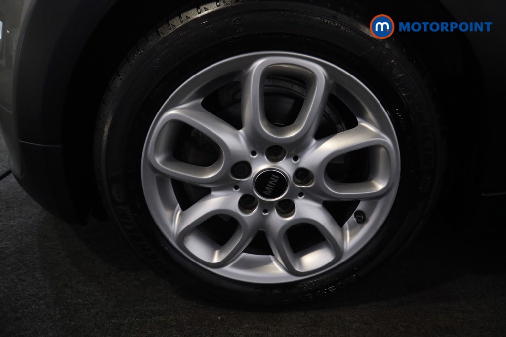 Mini Hatchback Cooper Automatic Petrol Hatchback - Stock Number (1561783) - 16th supplementary image
