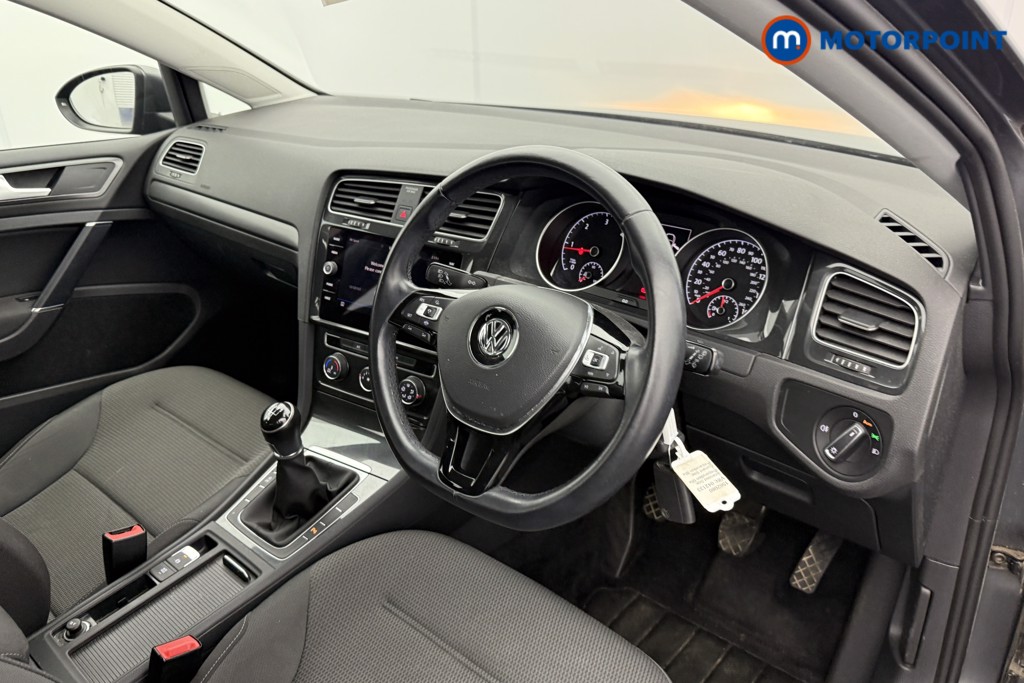 Volkswagen Golf SE Manual Diesel Hatchback - Stock Number (1562080) - 4th supplementary image