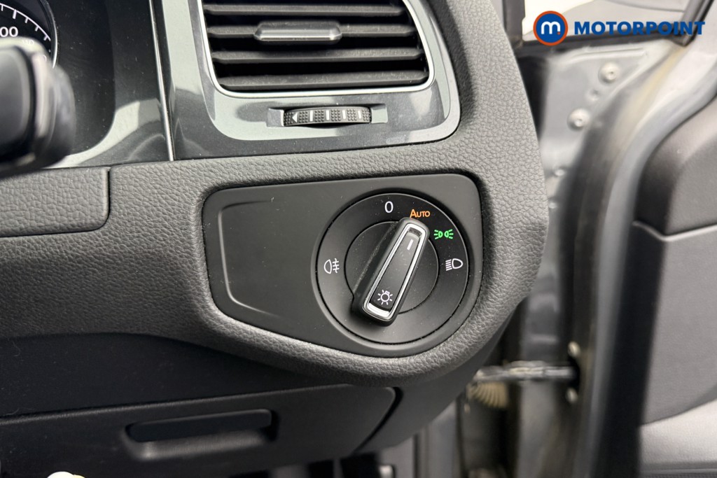 Volkswagen Golf SE Manual Diesel Hatchback - Stock Number (1562080) - 16th supplementary image