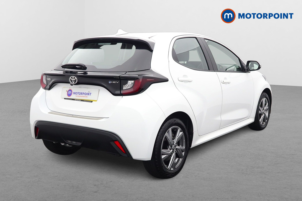 Toyota Yaris Icon Automatic Petrol-Electric Hybrid Hatchback - Stock Number (1562141) - Drivers side rear corner