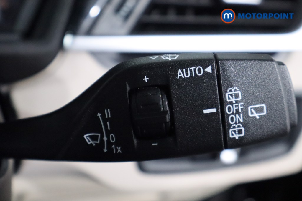 BMW X1 Xline Automatic Petrol SUV - Stock Number (1562153) - 16th supplementary image