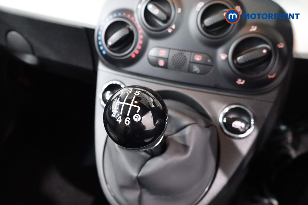 Fiat 500 Dolcevita Manual Petrol-Electric Hybrid Hatchback - Stock Number (1562181) - 14th supplementary image