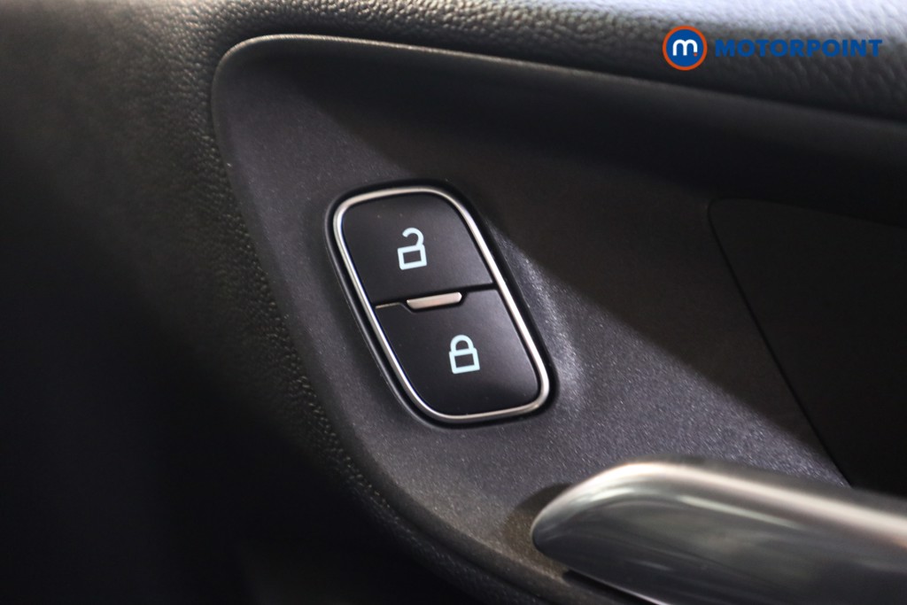 Ford Fiesta St-3 Manual Petrol Hatchback - Stock Number (1562890) - 11th supplementary image