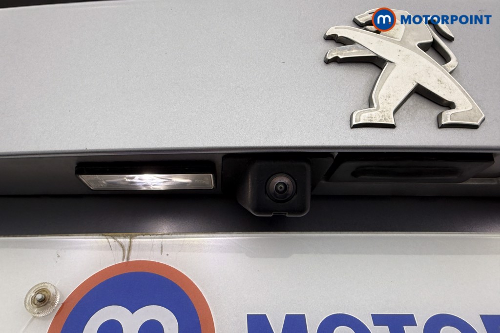 Peugeot 2008 Allure Premium Manual Petrol SUV - Stock Number (1562960) - 19th supplementary image