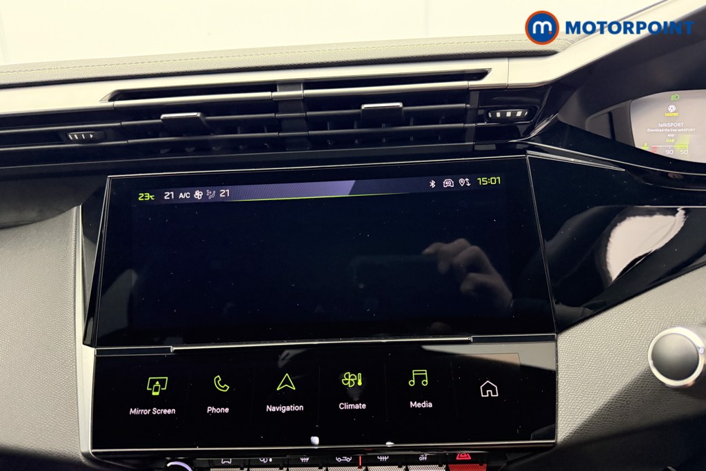 Peugeot 408 GT Automatic Petrol-Electric Hybrid Hatchback - Stock Number (1563229) - 6th supplementary image