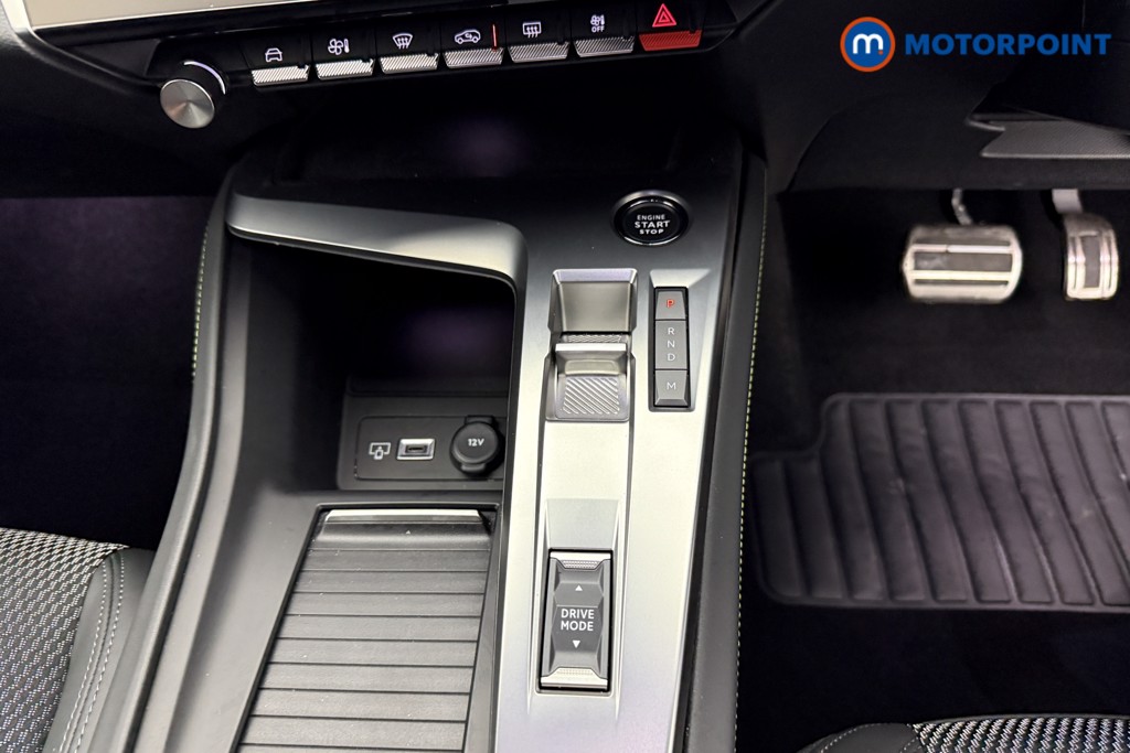 Peugeot 408 GT Automatic Petrol-Electric Hybrid Hatchback - Stock Number (1563229) - 12th supplementary image