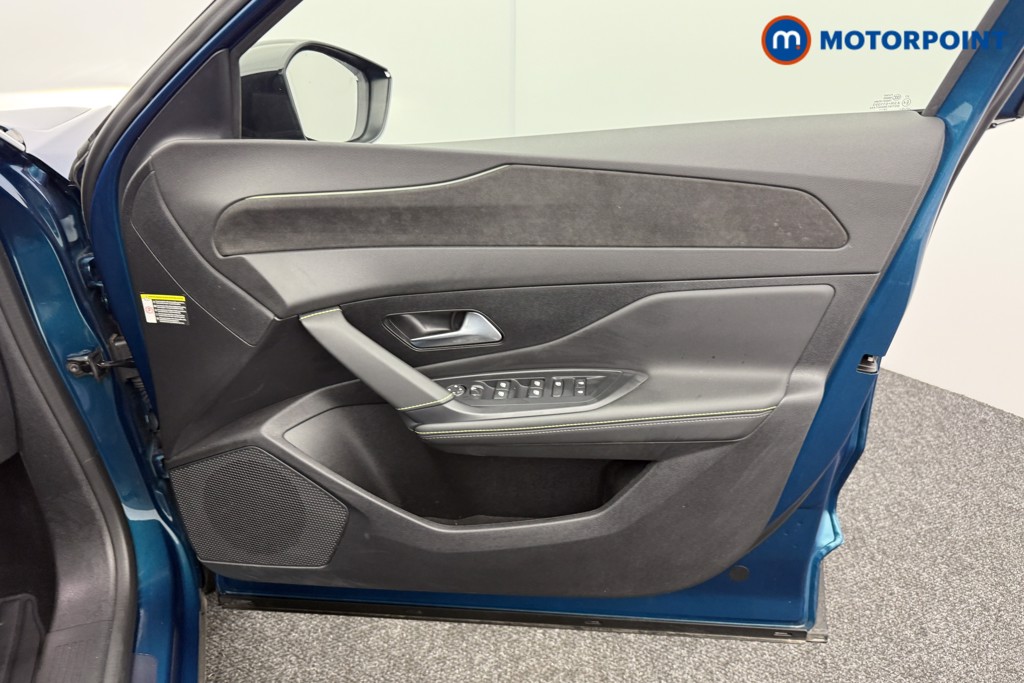 Peugeot 408 GT Automatic Petrol-Electric Hybrid Hatchback - Stock Number (1563229) - 16th supplementary image