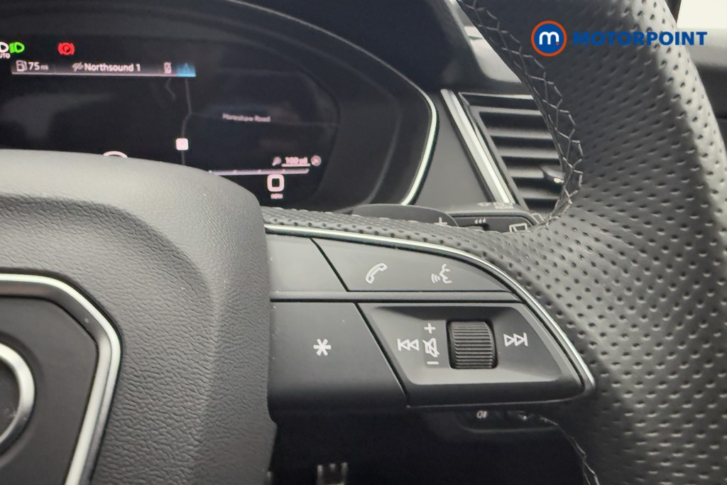 Audi Q5 Black Edition Automatic Diesel SUV - Stock Number (1563572) - 17th supplementary image