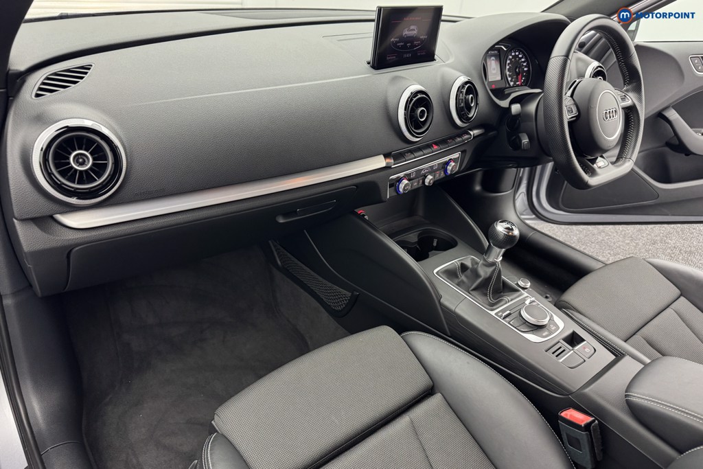 Audi A3 S Line Manual Petrol Hatchback - Stock Number (1563635) - 8th supplementary image