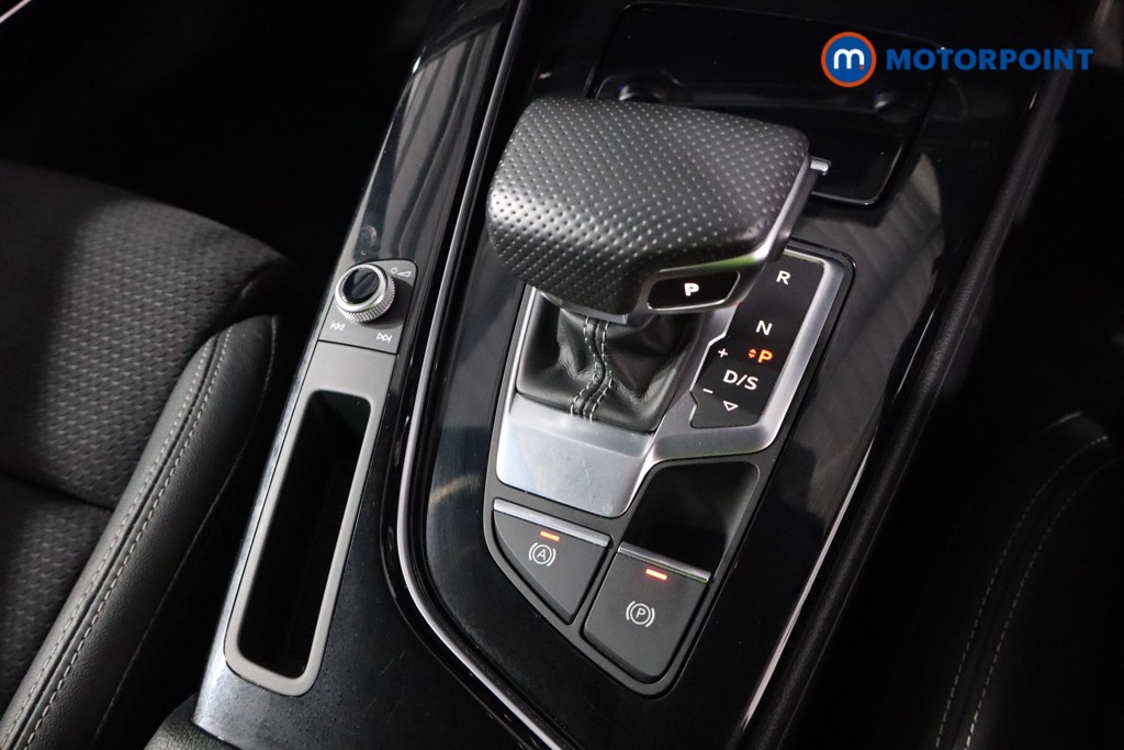 Audi A4 Black Edition Automatic Petrol Estate - Stock Number (1563853) - 18th supplementary image