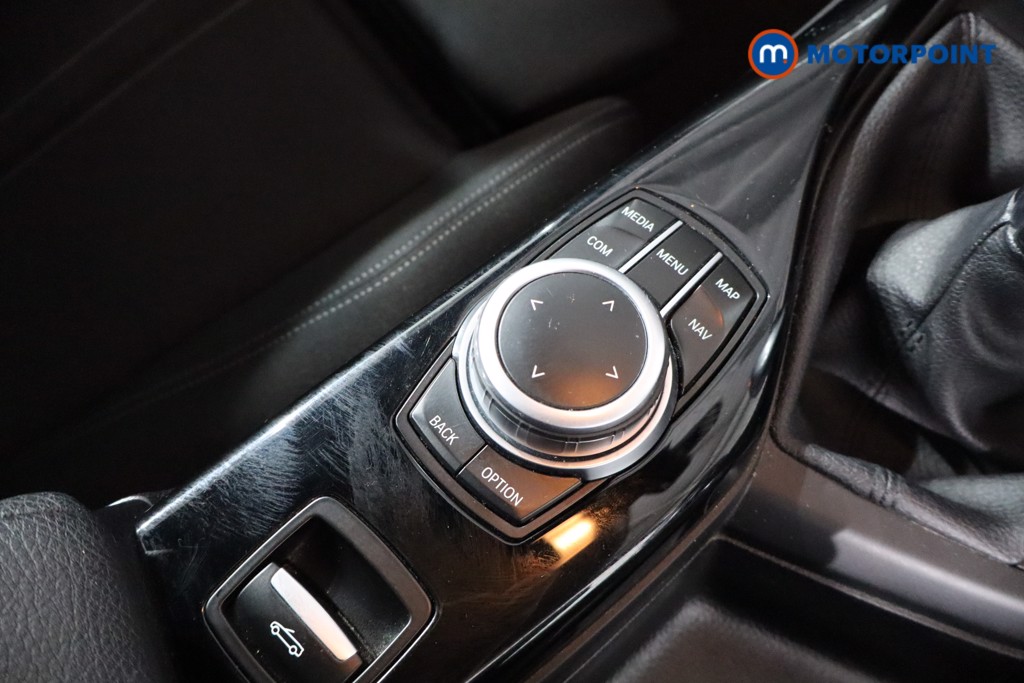 BMW 2 Series Sport Manual Petrol Convertible - Stock Number (1563861) - 17th supplementary image