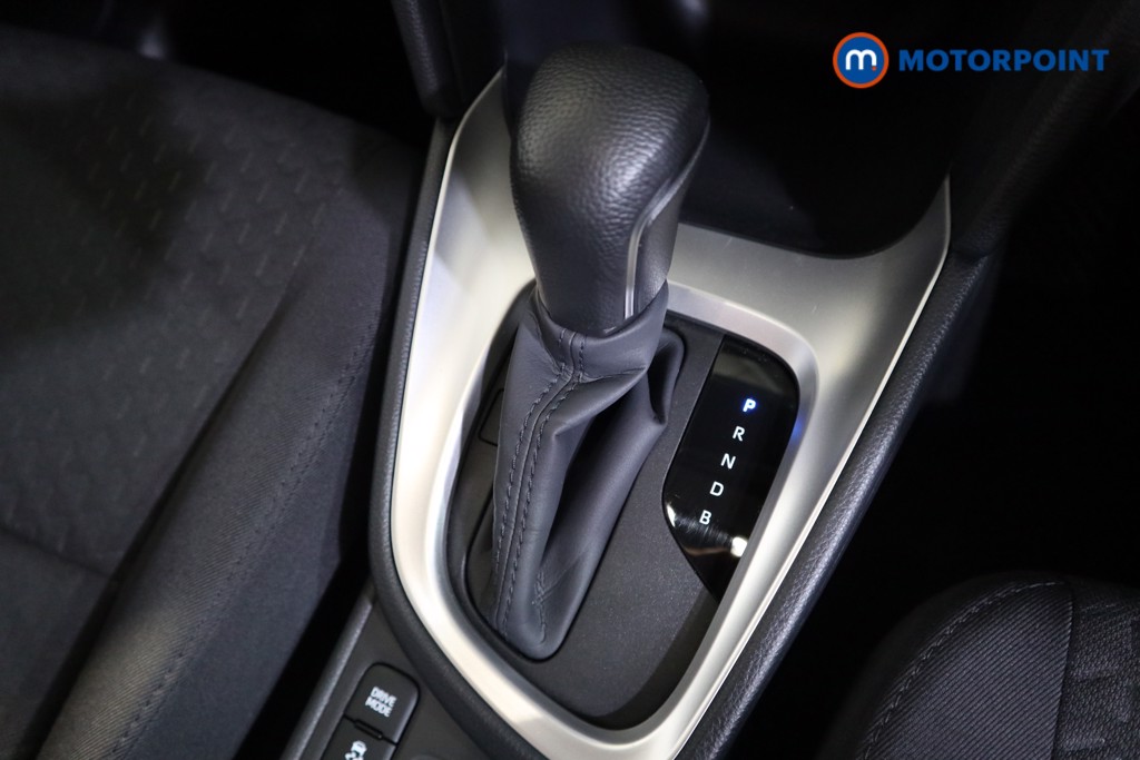 Toyota Yaris Cross Icon Automatic Petrol-Electric Hybrid Estate - Stock Number (1563891) - 8th supplementary image