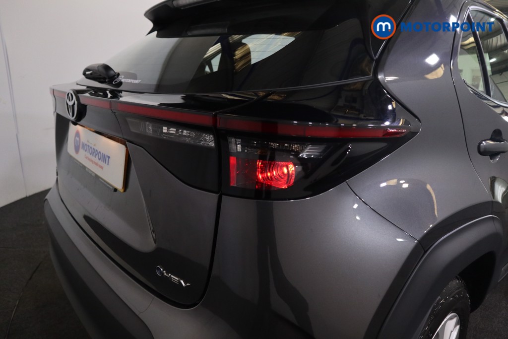 Toyota Yaris Cross Icon Automatic Petrol-Electric Hybrid Estate - Stock Number (1563891) - 19th supplementary image