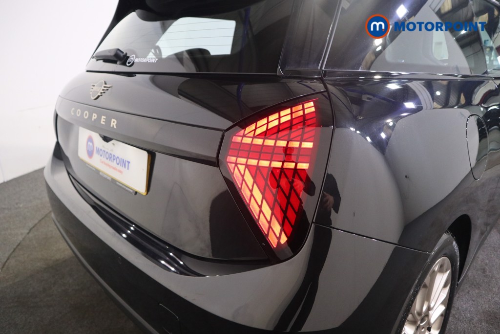 Mini Cooper E Exclusive Automatic Electric Hatchback - Stock Number (1564000) - 19th supplementary image