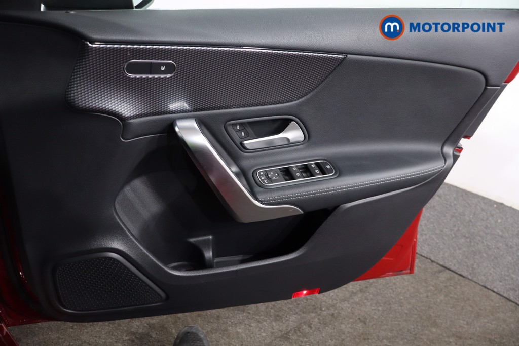 Mercedes-Benz A Class Sport Executive Edition Automatic Petrol Hatchback - Stock Number (1564112) - 22nd supplementary image