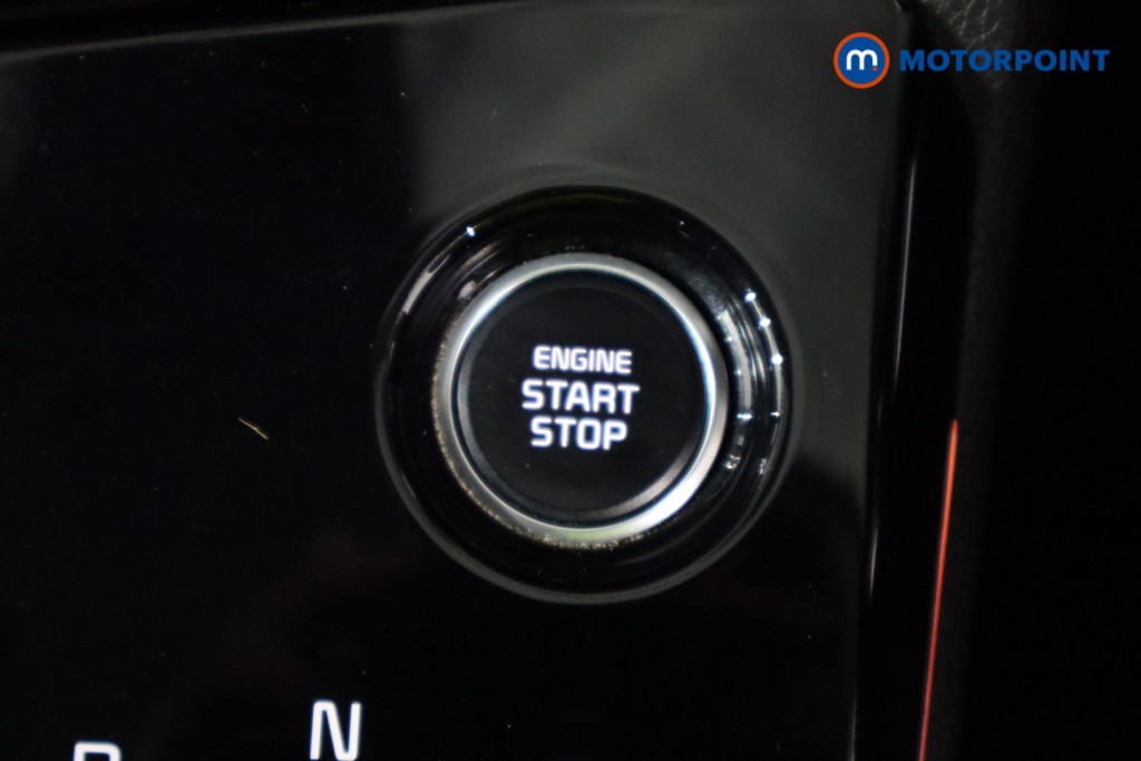 KIA Sportage 4 Automatic Petrol-Electric Hybrid SUV - Stock Number (1564454) - 14th supplementary image