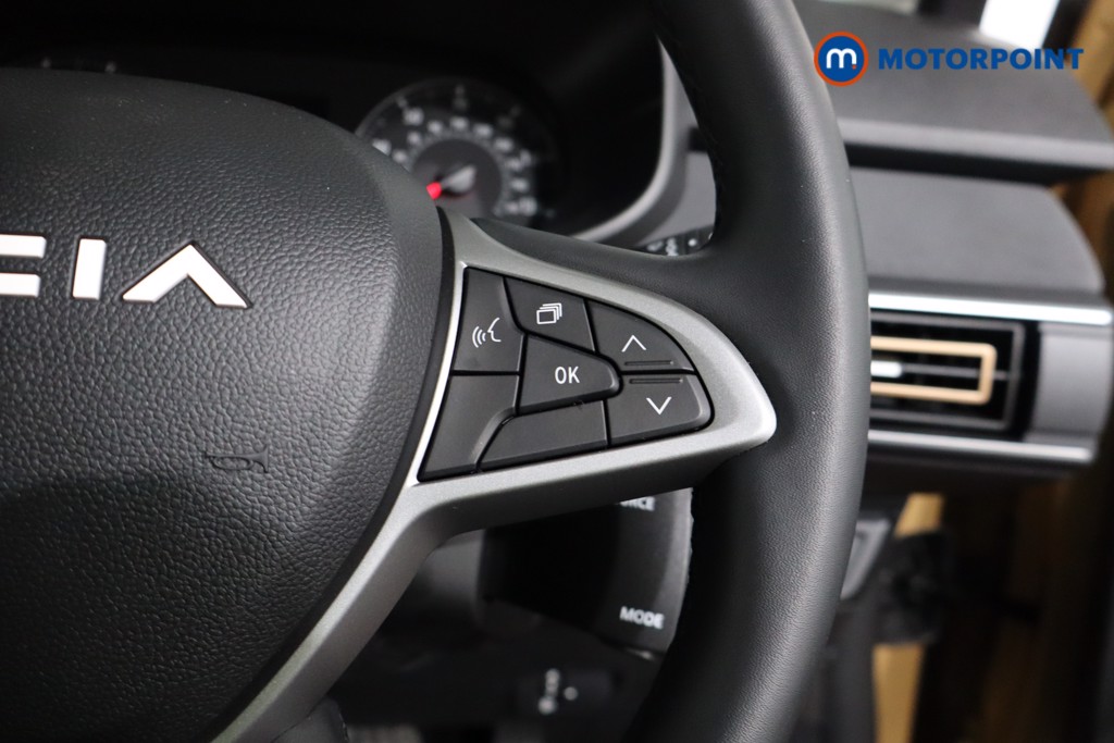 Dacia Sandero Stepway Extreme Automatic Petrol Hatchback - Stock Number (1564757) - 8th supplementary image