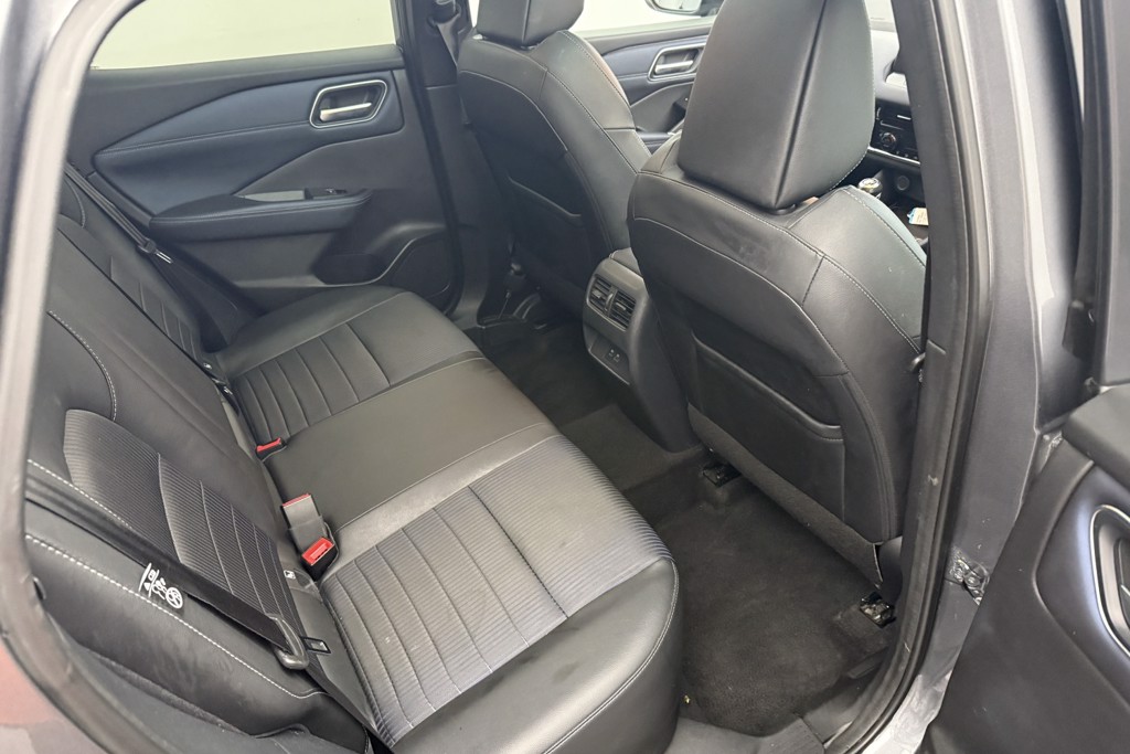 Nissan Qashqai Tekna Manual Petrol SUV - Stock Number (1543666) - 18th supplementary image