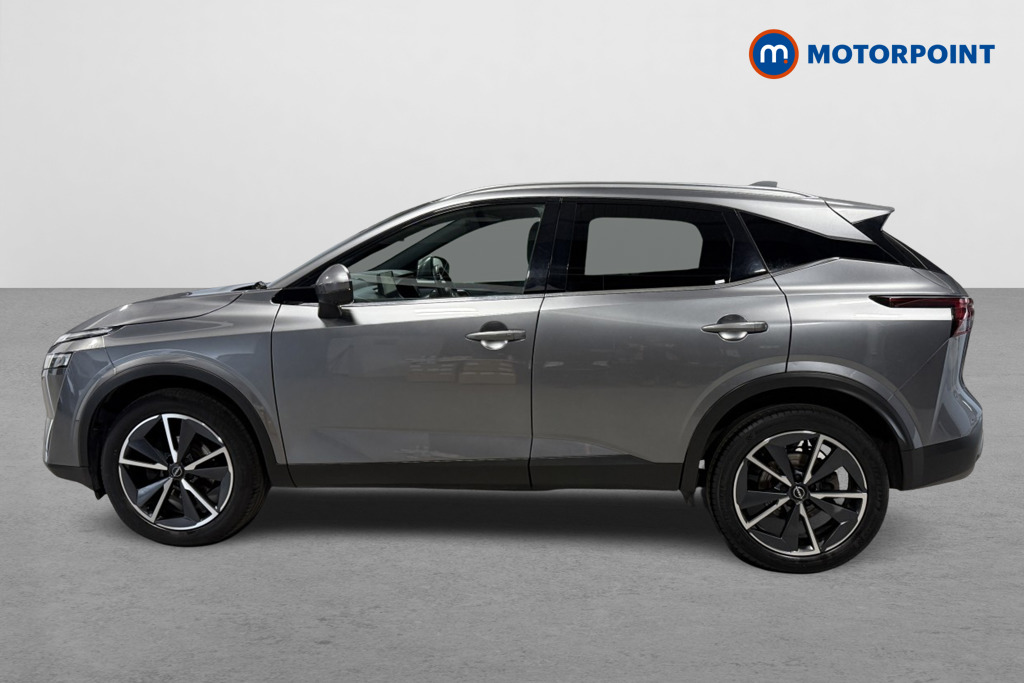 Nissan Qashqai Tekna Manual Petrol SUV - Stock Number (1543666) - Passenger side