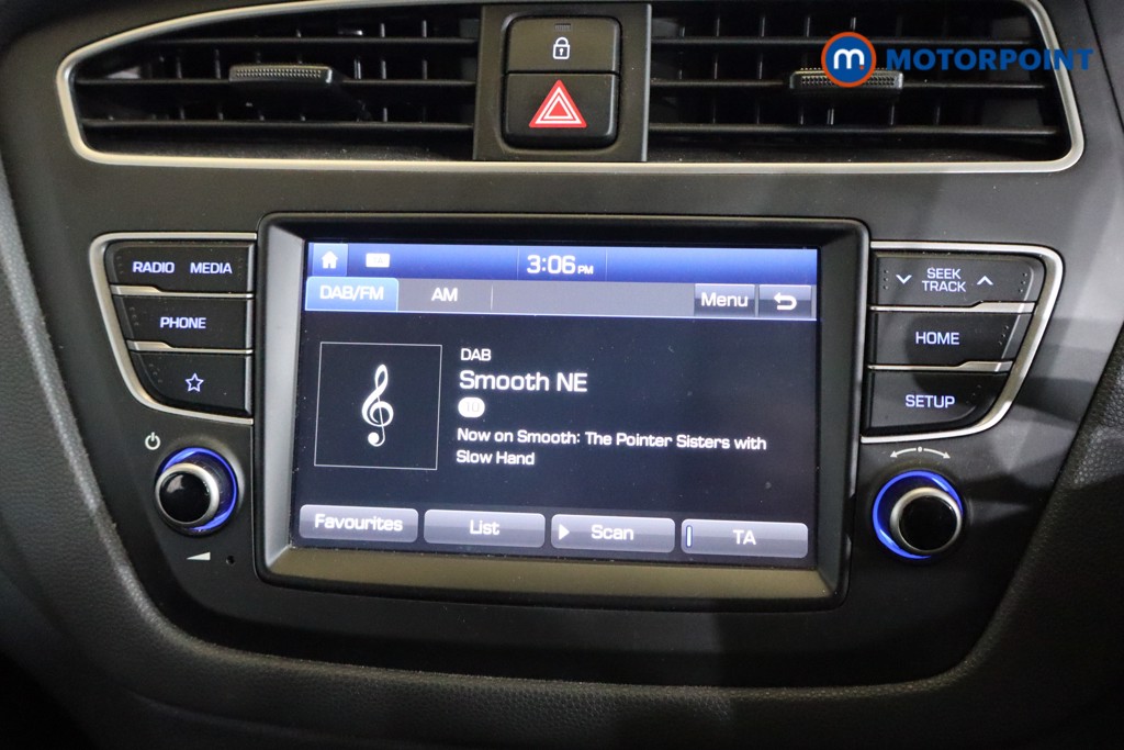Hyundai I20 SE Manual Petrol Hatchback - Stock Number (1549826) - 5th supplementary image