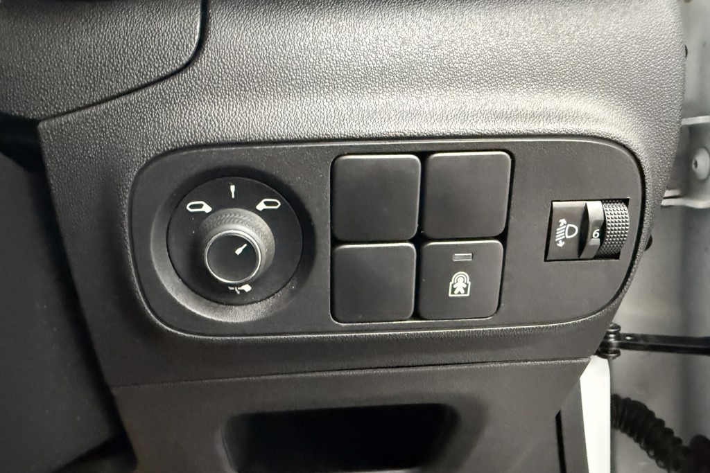 Citroen C3 Saint James Manual Petrol Hatchback - Stock Number (1554053) - 15th supplementary image