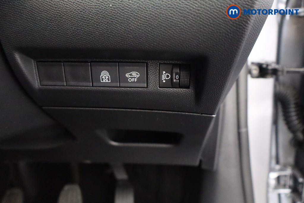 Peugeot 208 Allure Manual Petrol Hatchback - Stock Number (1554268) - 14th supplementary image